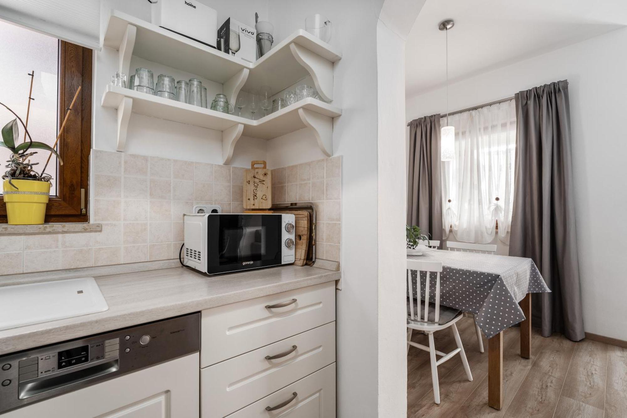 Apartment Morena Пореч Екстериор снимка
