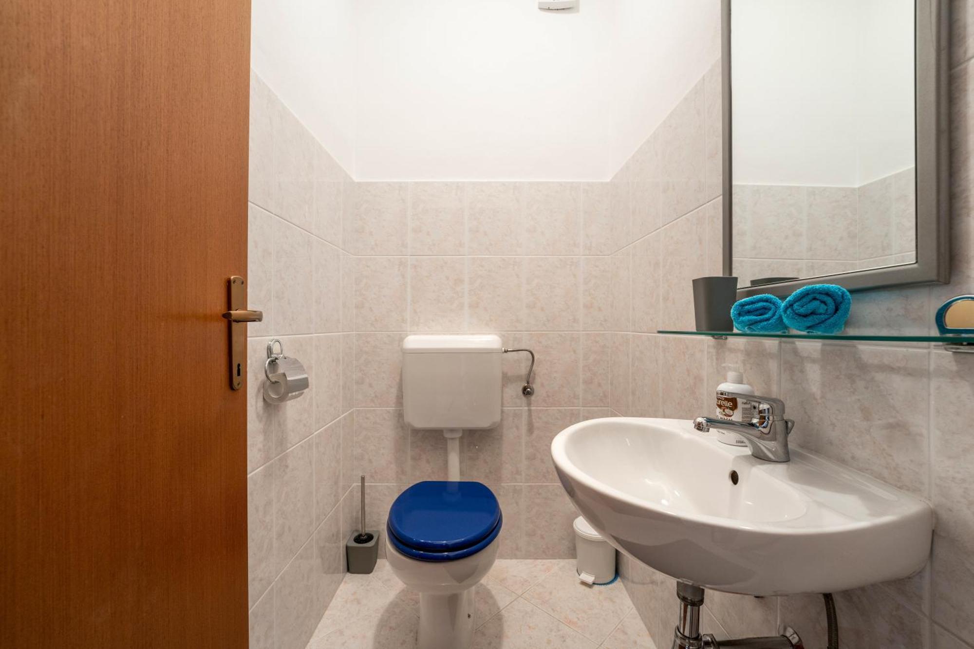 Apartment Morena Пореч Екстериор снимка